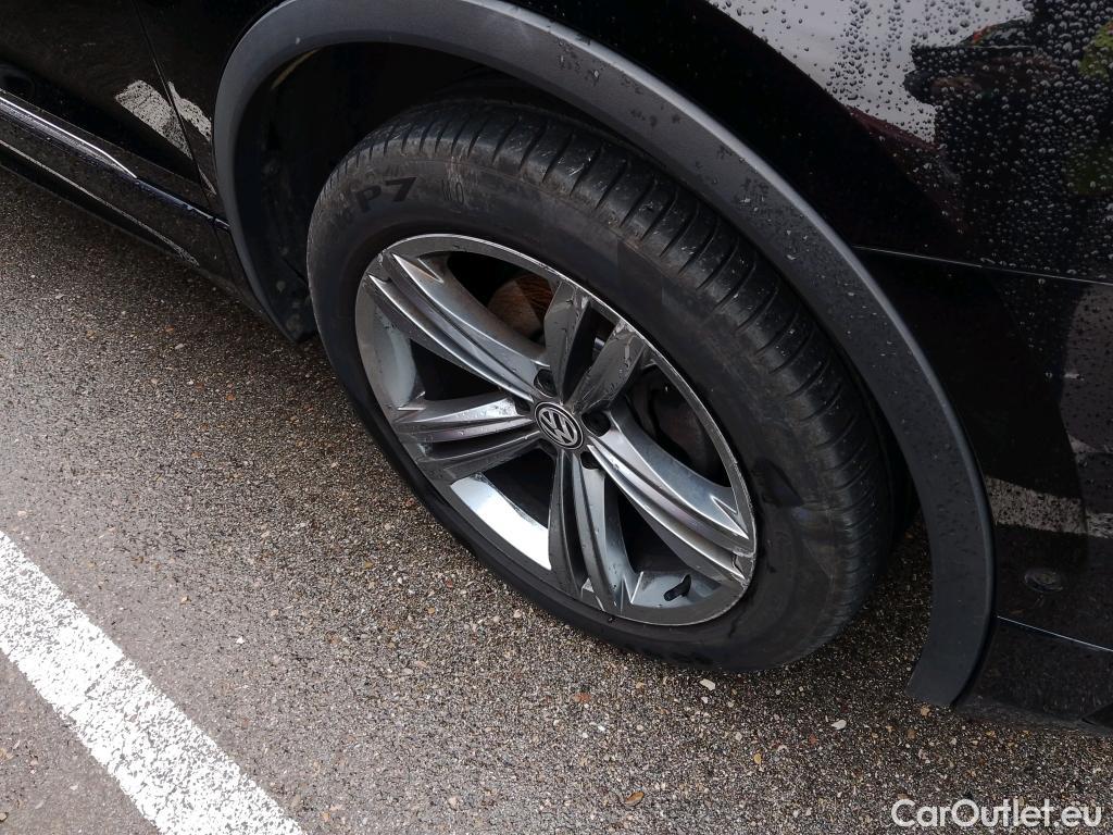  Volkswagen  Tiguan VOLKSWAGEN  Allspace / 2017 / 5P / todoterreno Sport 1.5 TSI 110kW (150CV) DSG #25