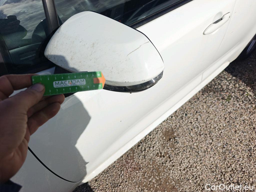  Toyota  Corolla TOYOTA  / 2019 / 5P / familiar 1.8 125H ACTIVE TECH E-CVT TOU SPORT #33