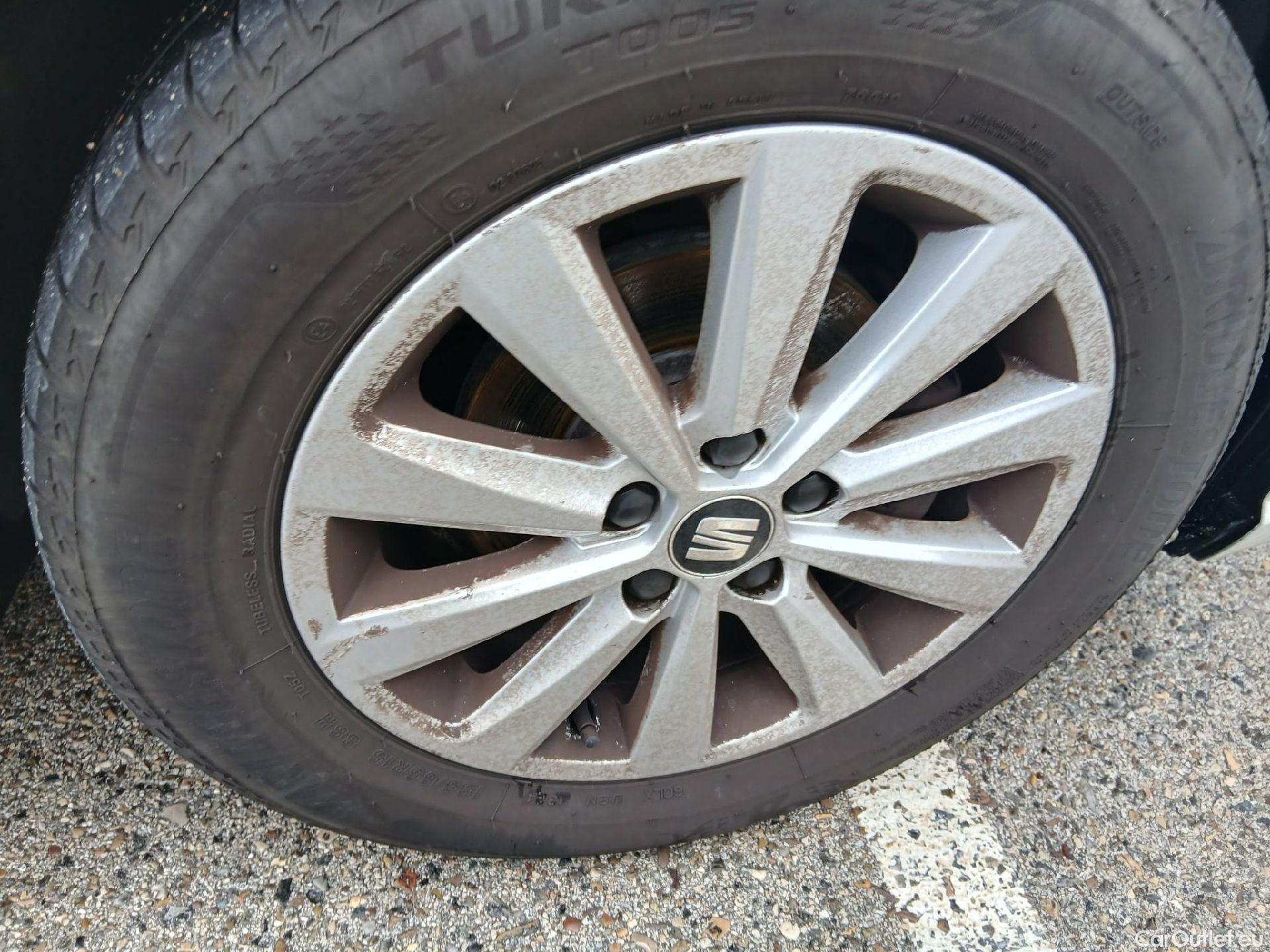  Seat  Ibiza SEAT  / 2017 / 5P / berlina con portón 1.0 EcoTSI 70kW (95CV) Style Plus #29