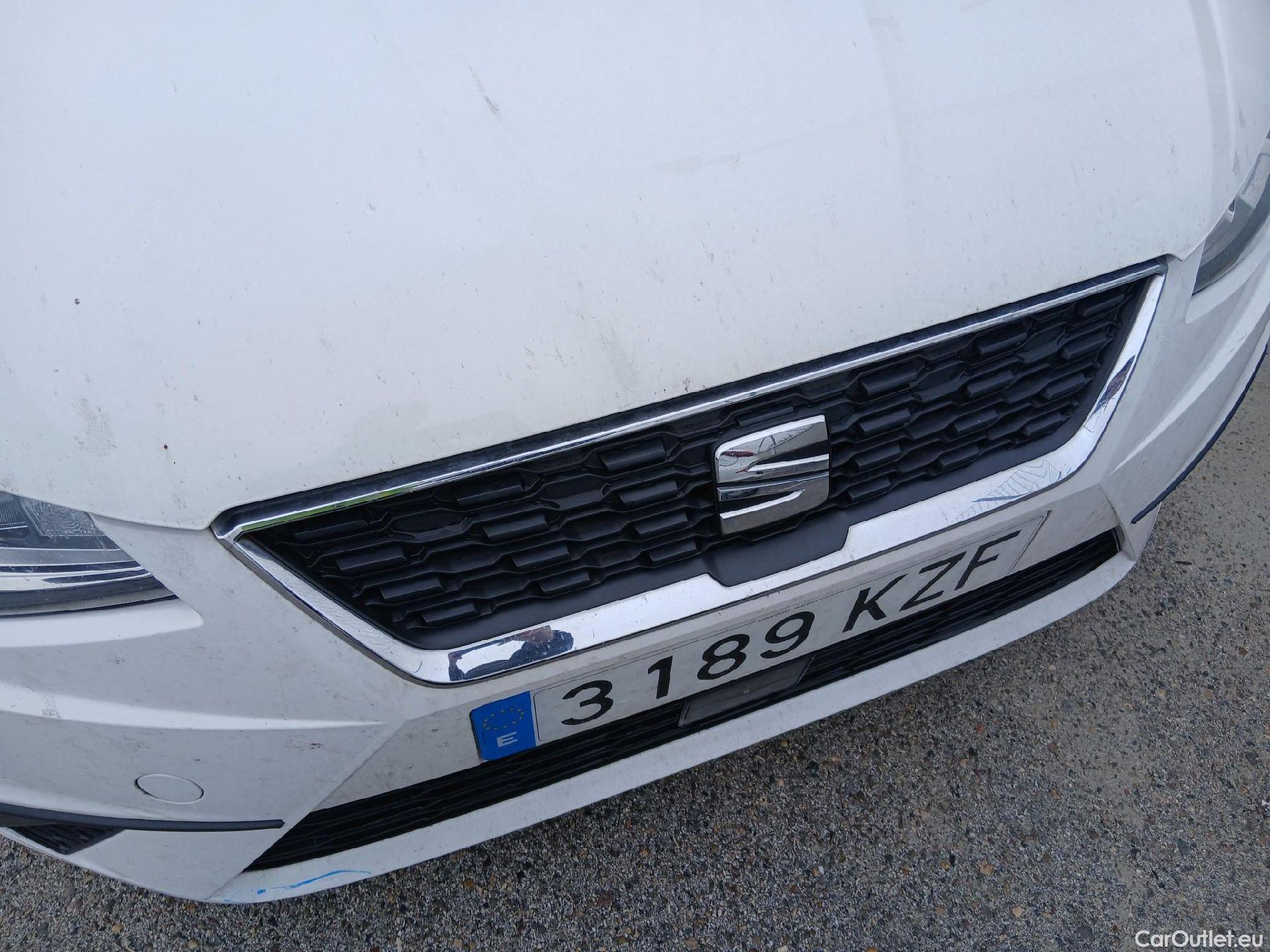  Seat  Ibiza SEAT  / 2017 / 5P / berlina con portón 1.0 EcoTSI 70kW (95CV) Style Plus #4