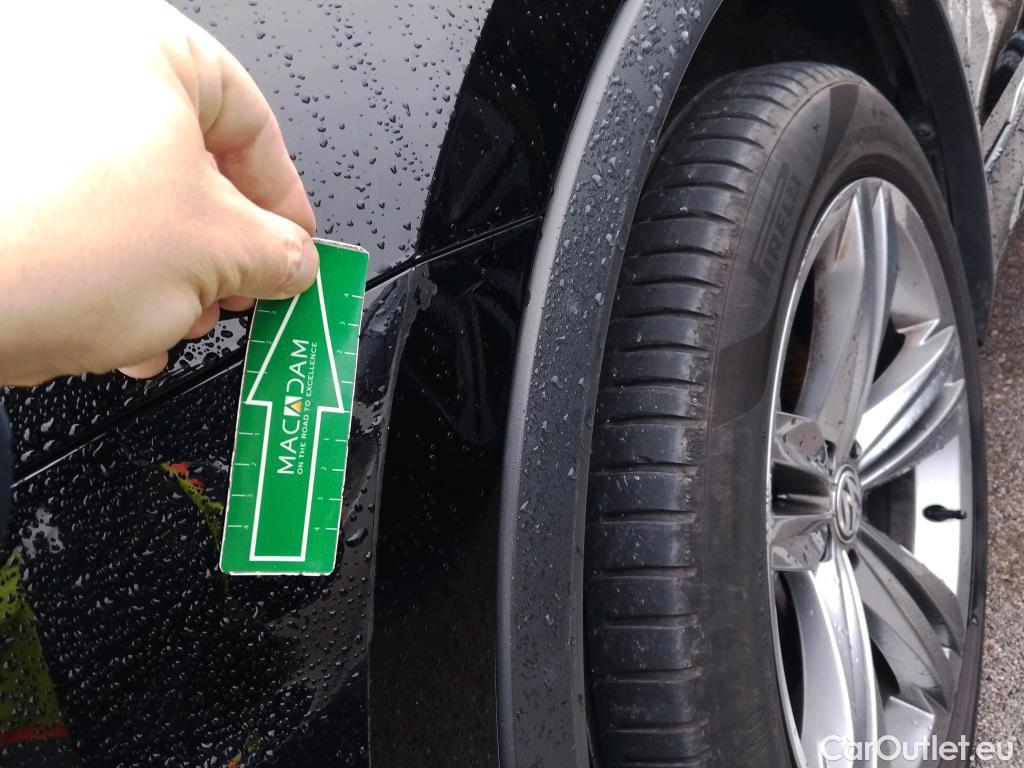  Volkswagen  Tiguan VOLKSWAGEN  Allspace / 2017 / 5P / todoterreno Sport 1.5 TSI 110kW (150CV) DSG #32