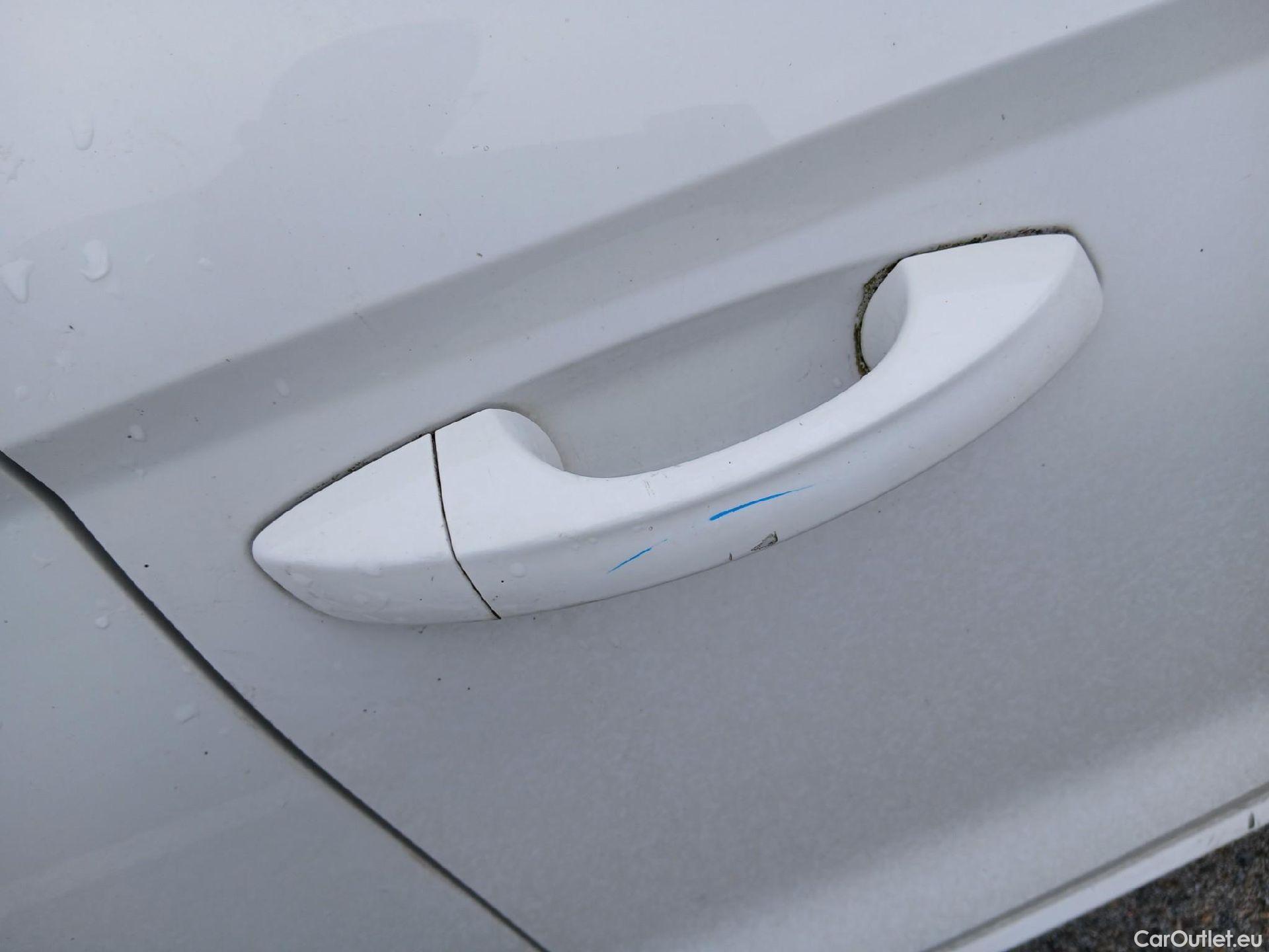  Seat  Ibiza SEAT  / 2017 / 5P / berlina con portón 1.0 EcoTSI 70kW (95CV) Style Plus #27