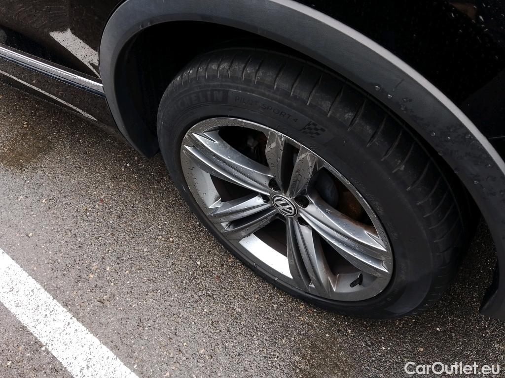  Volkswagen  Tiguan VOLKSWAGEN  Allspace / 2017 / 5P / todoterreno Sport 1.5 TSI 110kW (150CV) DSG #21