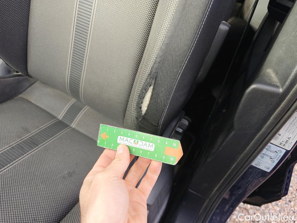  Volkswagen  T-ROC VOLKSWAGEN  / 2017 / 5P / todoterreno Advance 1.6 TDI 85kW (115CV) #20