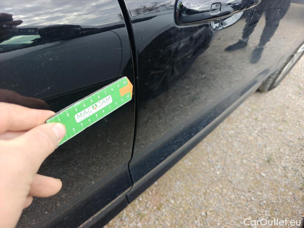  Volvo  XC60 VOLVO  / 2017 / 5P / todoterreno 2.0 B4 D Core Auto #23