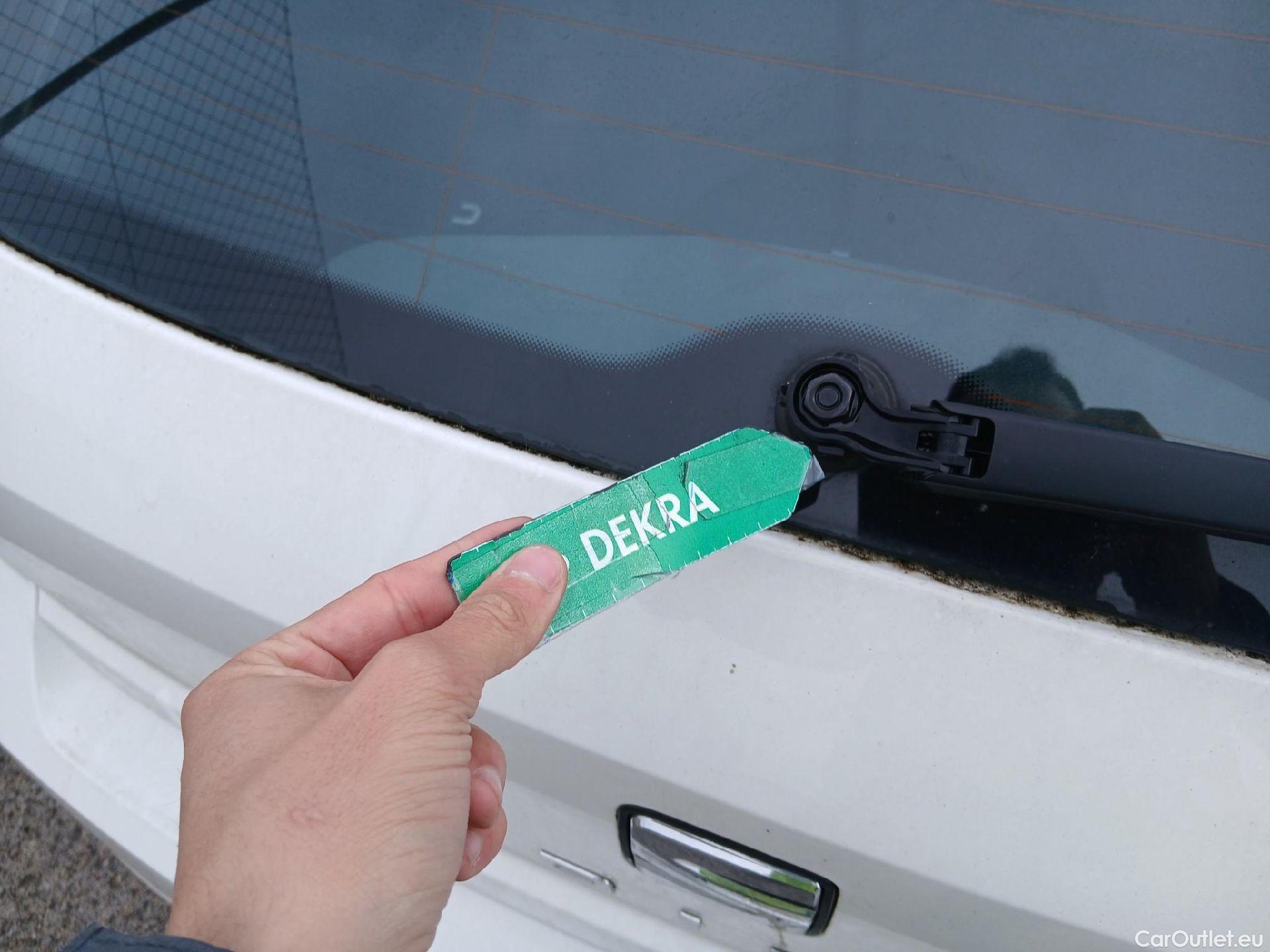  Seat  Ibiza SEAT  / 2017 / 5P / berlina con portón 1.0 EcoTSI 70kW (95CV) Style Plus #24