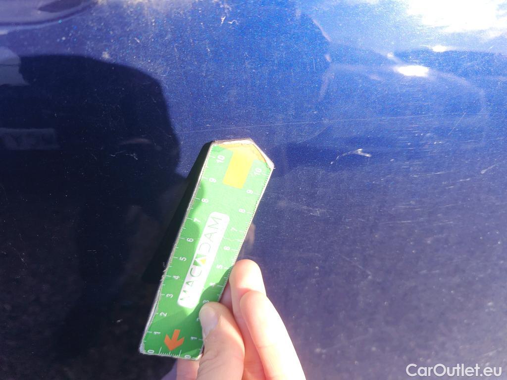  Volkswagen  T-ROC VOLKSWAGEN  / 2017 / 5P / todoterreno Advance 1.6 TDI 85kW (115CV) #29