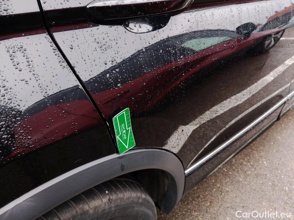  Volkswagen  Tiguan VOLKSWAGEN  Allspace / 2017 / 5P / todoterreno Sport 1.5 TSI 110kW (150CV) DSG #15