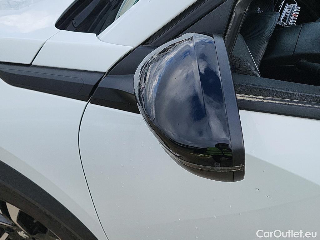  Peugeot  2008 PEUGEOT  / 2019 / 5P / todoterreno Allure BlueHDI 81kW (110CV) #30