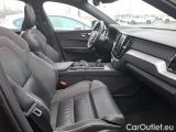  Volvo  XC60 2.0 T6 RECHARGE 340 R DESIGN AUTO 4WD #9