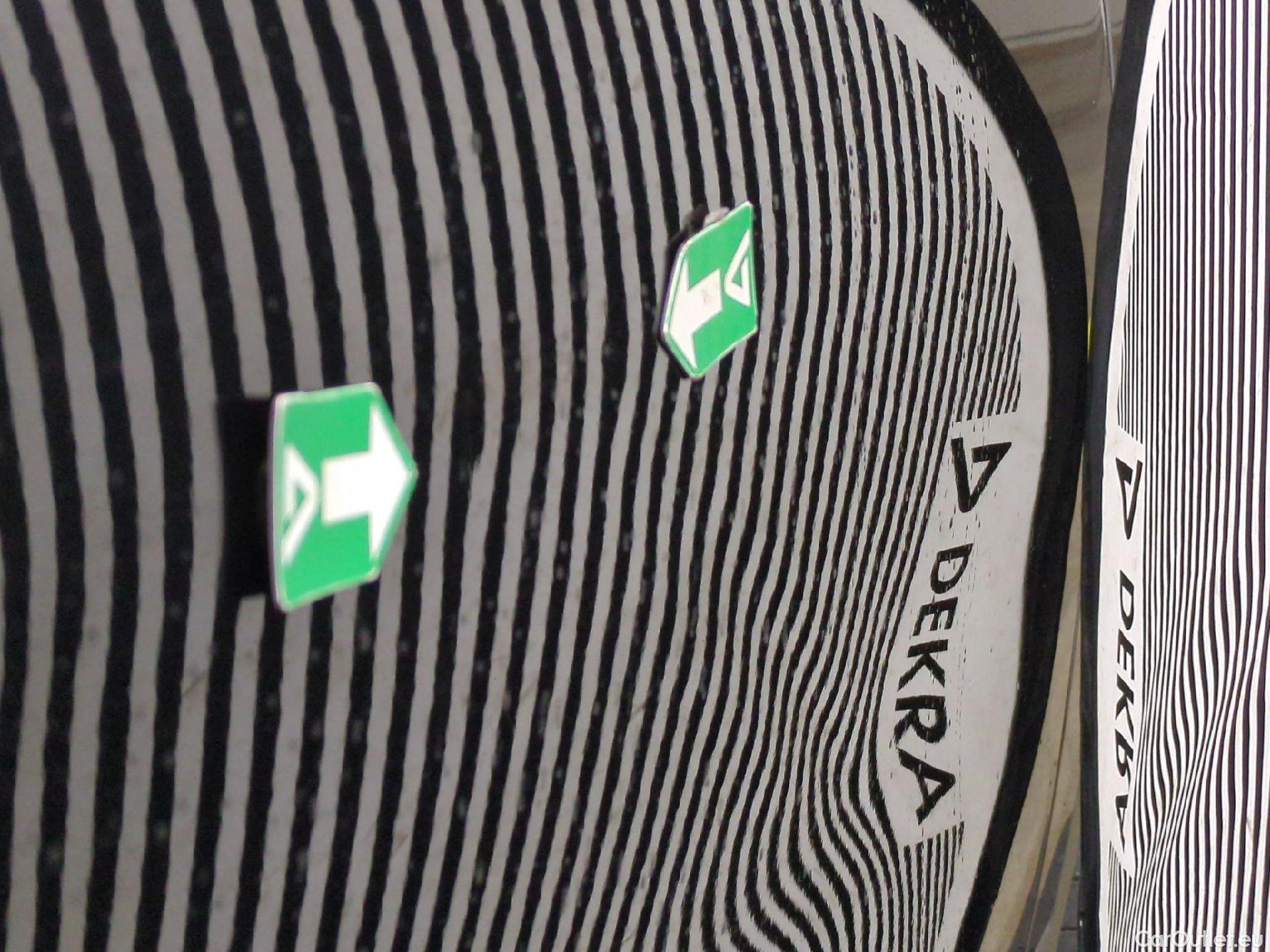  Bmw  X2 Série  sDrive 18i Lounge 1.5 135CV BVM6 E6d #15