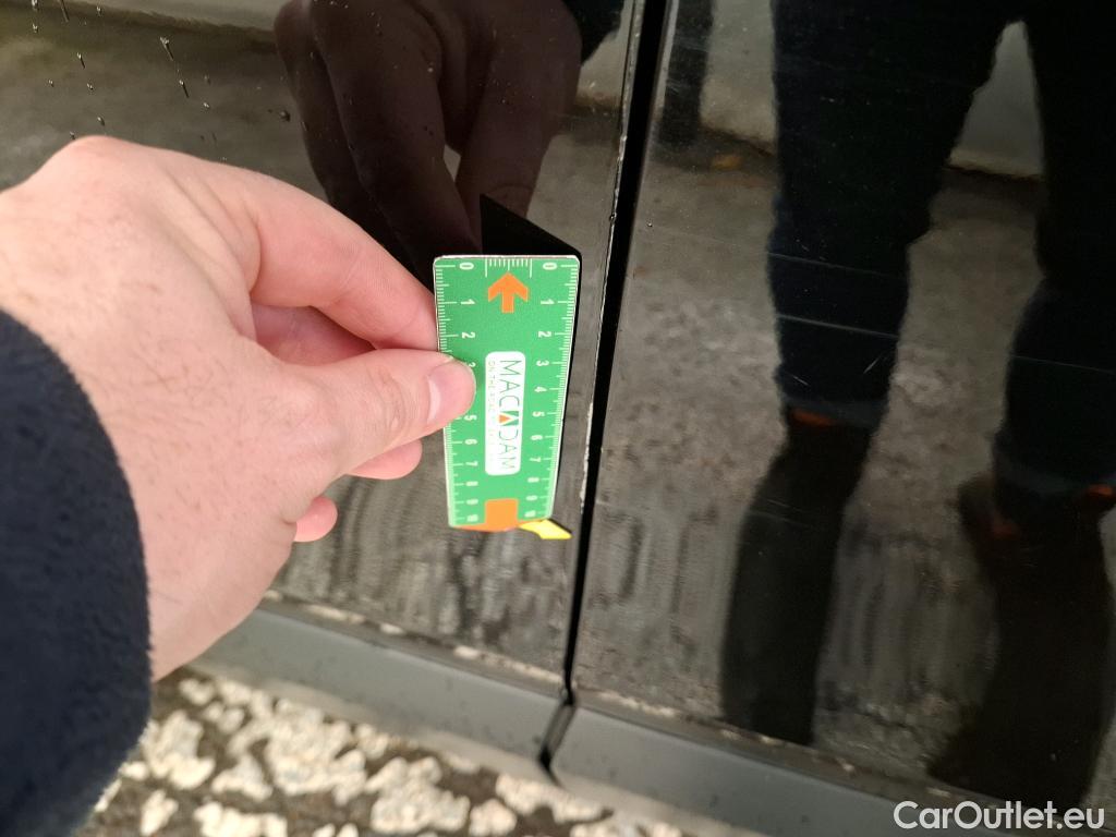  Citroen  C4 C4 X Feel Pack 1.2 PureTech 130CV BVA8 6E #9