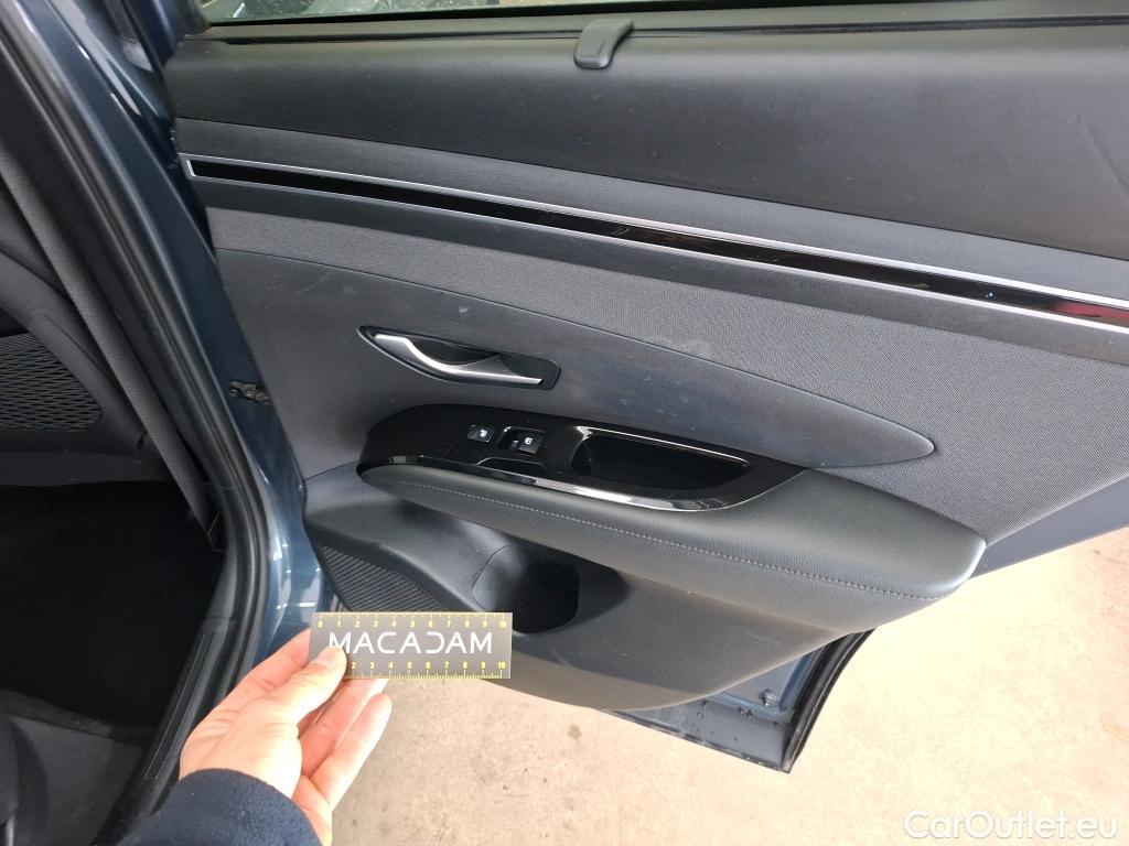  Hyundai  Tucson HYUNDAI  / 2020 / 5P / SUV 1.6 PHEV 265 HTRAC EXECUTIVE 4WD AUTO #70