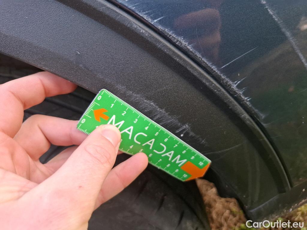  Ford  Kuga FORD  / 2019 / 5P / SUV 2.5 190 hybrid Flexifuel Pshift Titanium #29