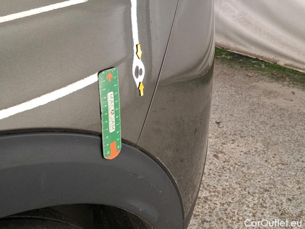  Peugeot  3008  Active Business 1.5 HDi 130CV BVA8 E6dT #38