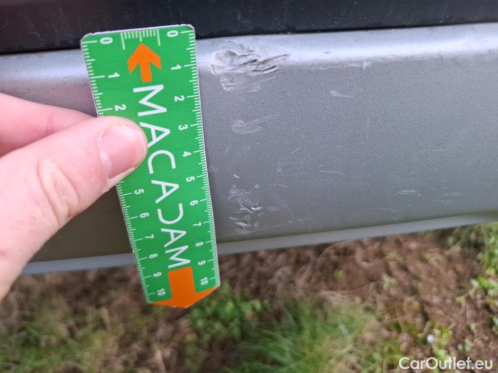  Ford  Kuga FORD  / 2019 / 5P / SUV 2.5 190 hybrid Flexifuel Pshift Titanium #48