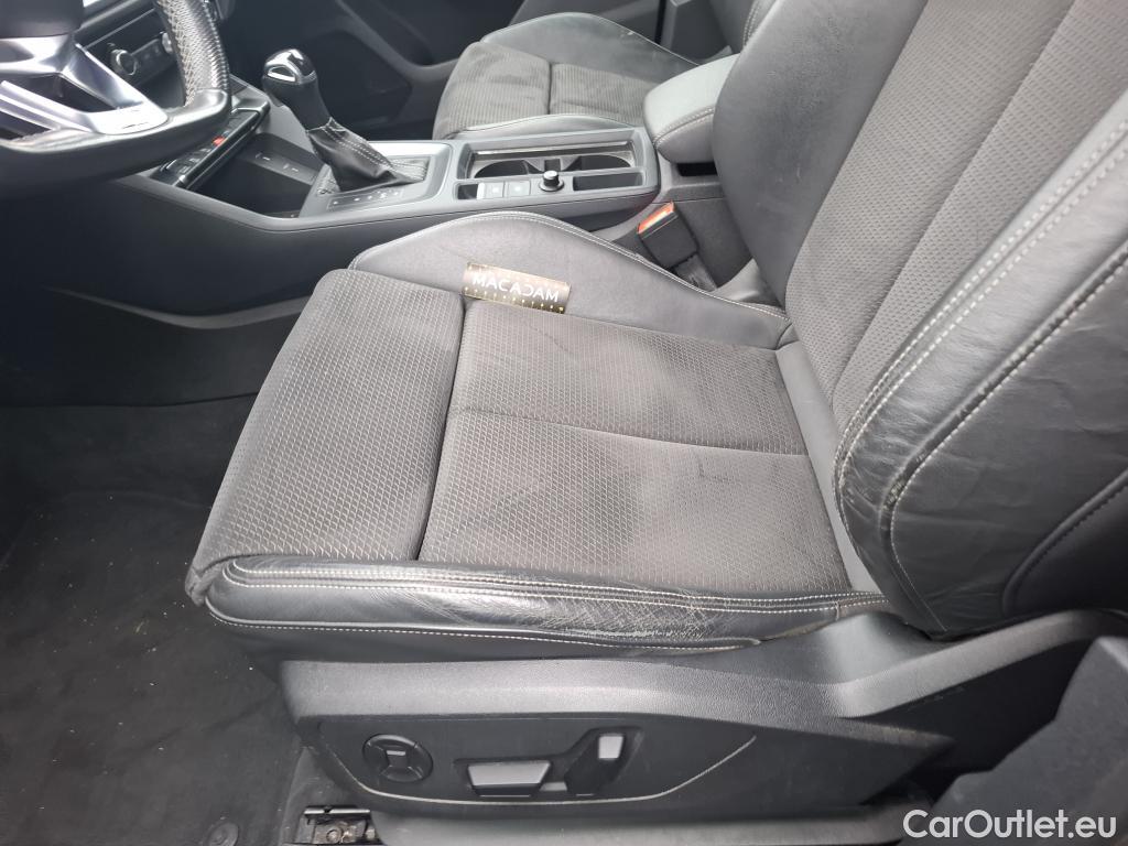  Audi  Q3 AUDI  / 2018 / 5P / SUV 35 TFSI 150 MHEV S TRONIC S EDITION(SL) #4