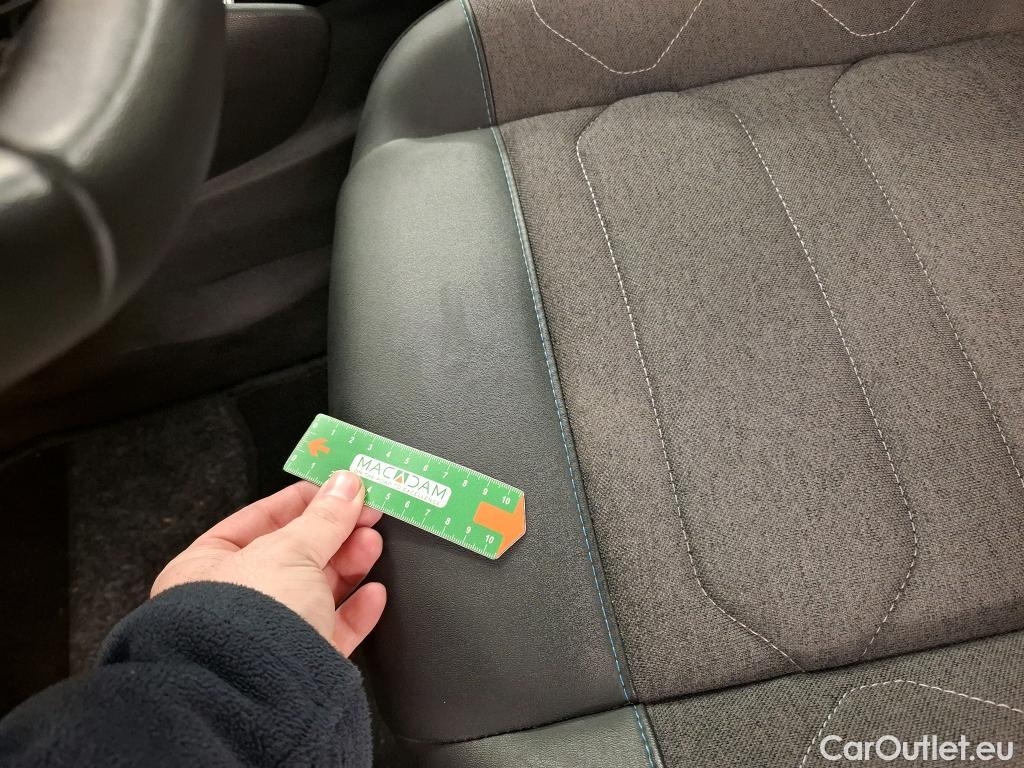  Citroen  C4 C4 X Feel Pack 1.2 PureTech 130CV BVA8 6E #24