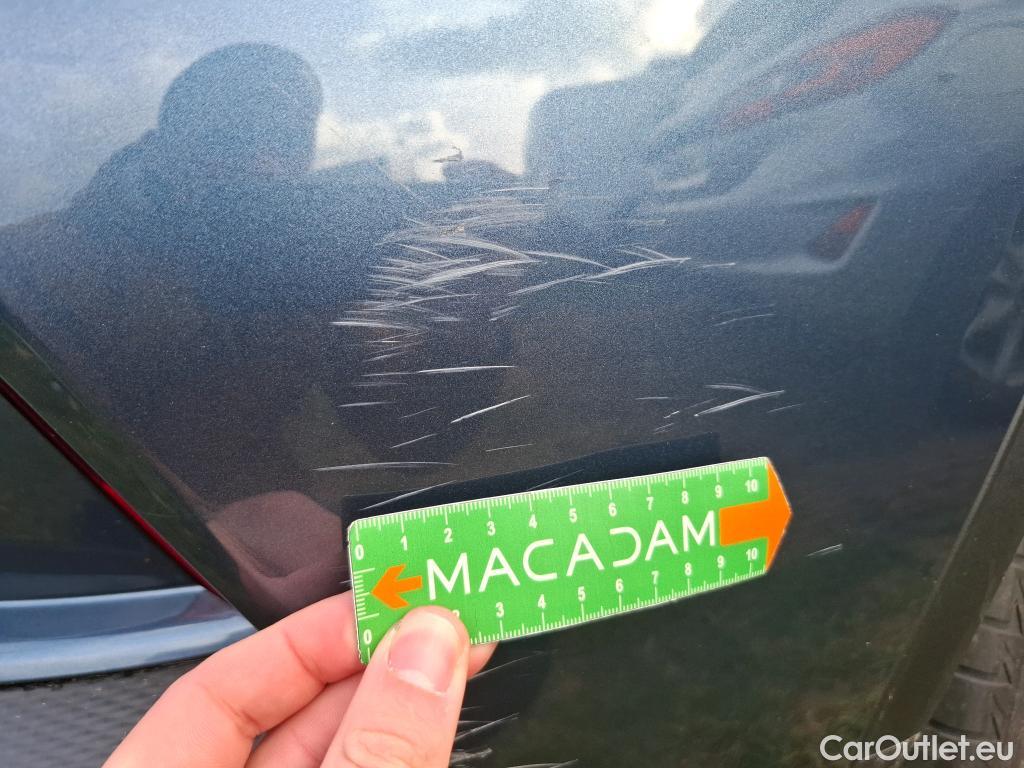  Ford  Kuga FORD  / 2019 / 5P / SUV 2.5 190 hybrid Flexifuel Pshift Titanium #5