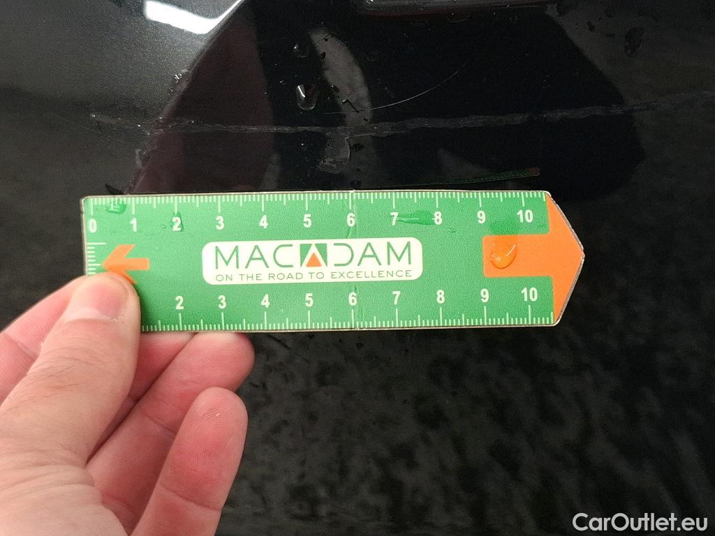  Bmw  Serie 1 BMW Série 1 / 2019 / 5P / Berline 116i Business Design #7