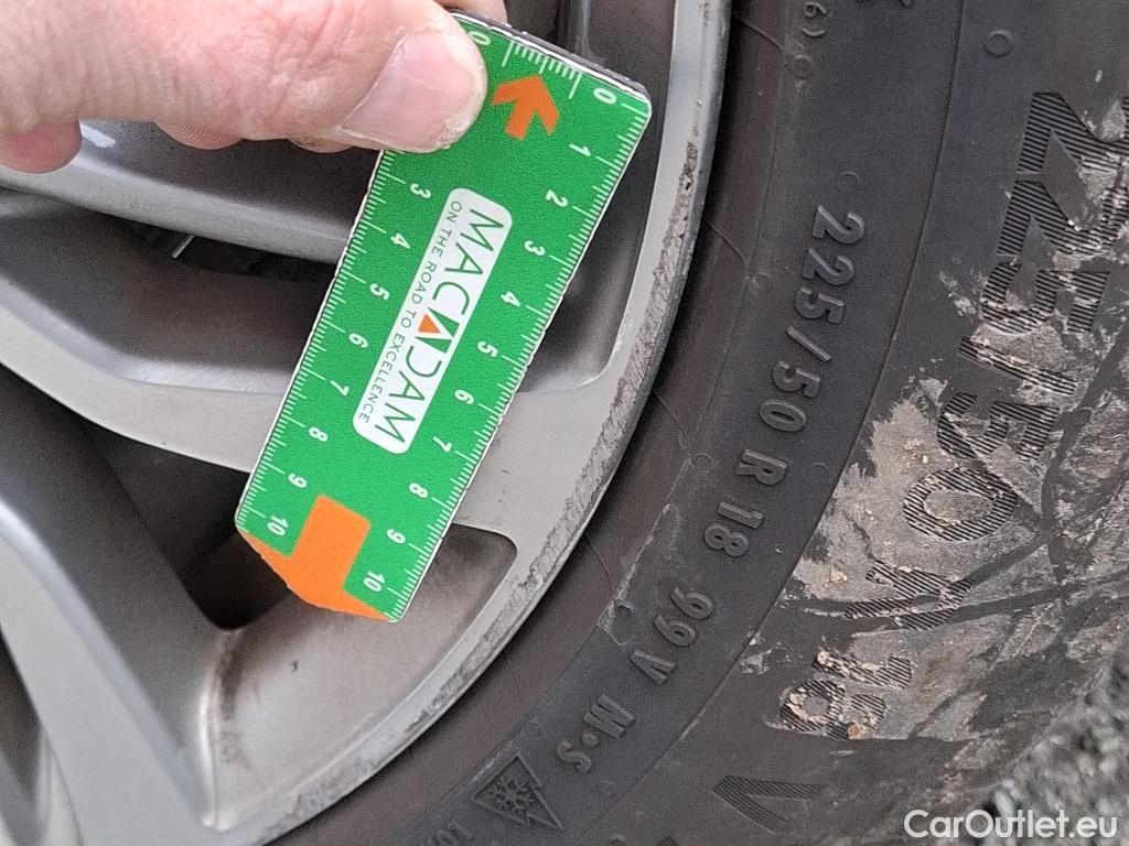  Bmw  X1 BMW  / 2019 / 5P / SUV xDrive25e Business Design BVA6 #7