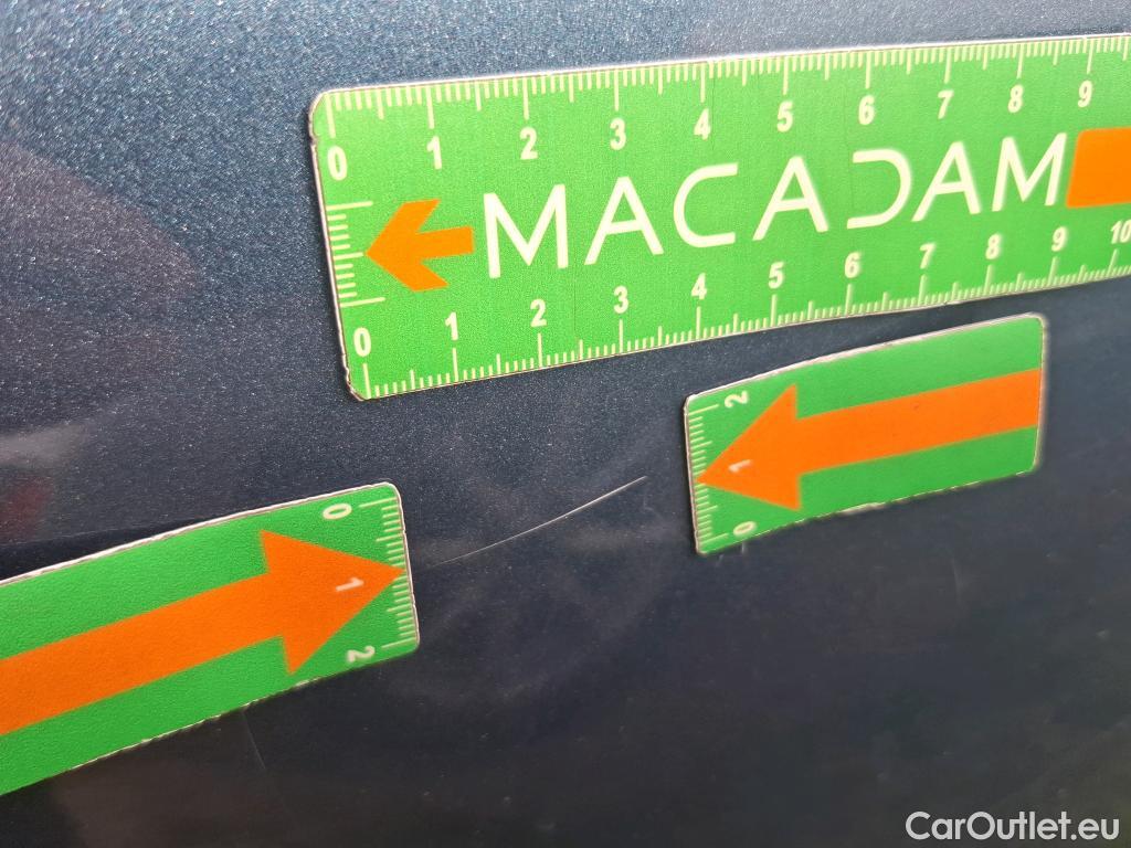  Ford  Kuga FORD  / 2019 / 5P / SUV 2.5 190 hybrid Flexifuel Pshift Titanium #52