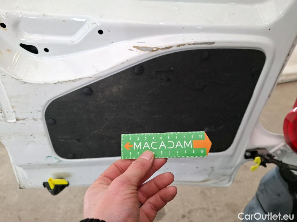  Citroen  Berlingo  Fourgon Business L2 (Long) 1.6 BlueHDi 100CV BVM5 E6 #24