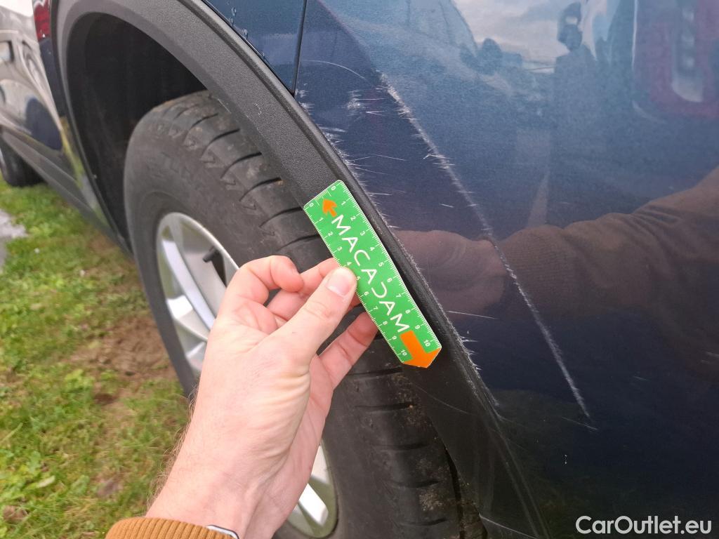  Ford  Kuga FORD  / 2019 / 5P / SUV 2.5 190 hybrid Flexifuel Pshift Titanium #6