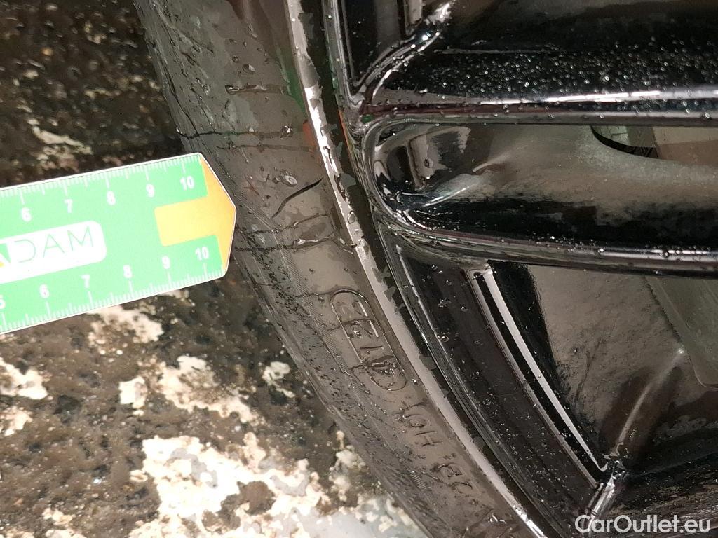  Mini  Cooper MINI Mini / 2021 / 5P / Berline  Edition Premium Plus 136 ch BVA7 #2