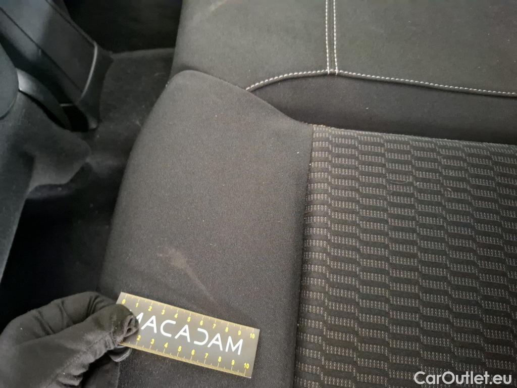  Peugeot  208 PEUGEOT  5p Berline BLUEHDI 100 ¤6.c S&S ACTIVE BUSINESS #30