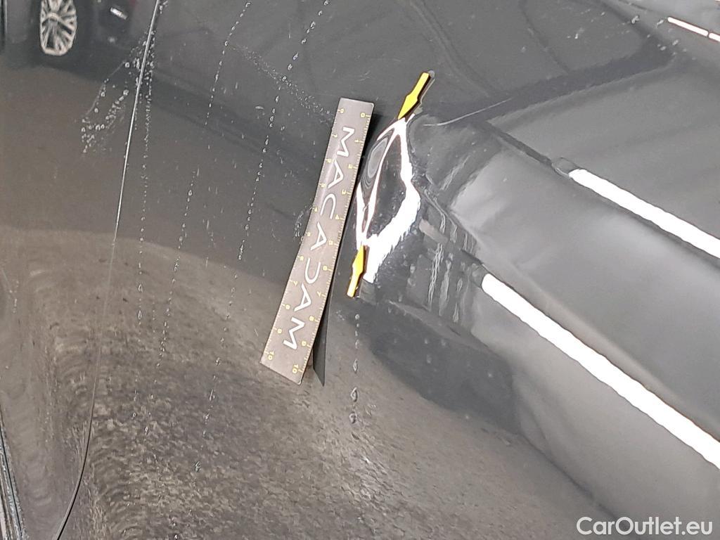  Volkswagen  Tiguan VOLKSWAGEN  / 2020 / 5P / SUV 1.5 TSI 130 BMV6 Active(SP) #2