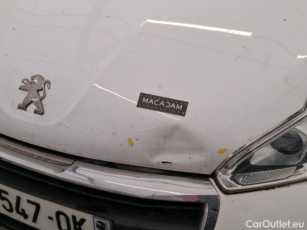  Peugeot  208 PEUGEOT  5p Berline BLUEHDI 100 ¤6.c S&S ACTIVE BUSINESS #10