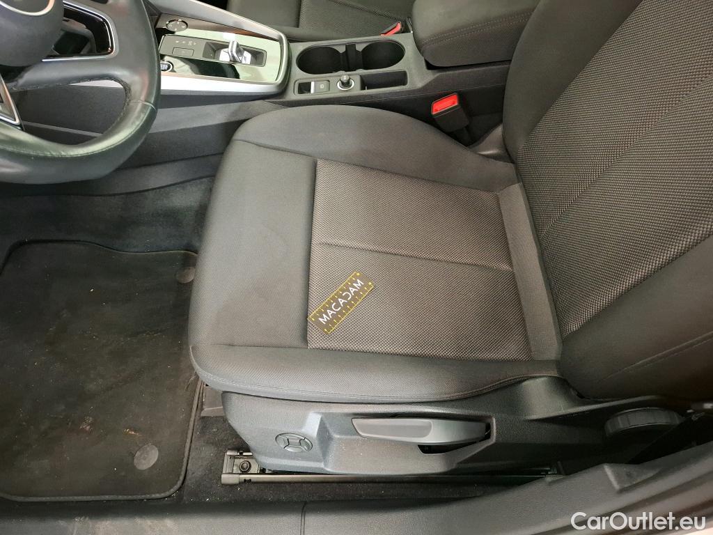  Audi  A3 AUDI  Sportback / 2020 / 5P / Berline 35 TFSI 150 MHEV S Tronic Business Line #37