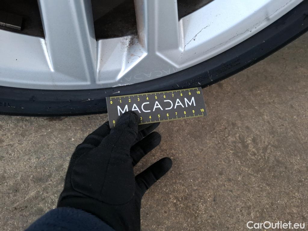  Audi  A3 AUDI  Sportback / 2020 / 5P / Berline 35 TFSI 150 MHEV S Tronic Business Line #21