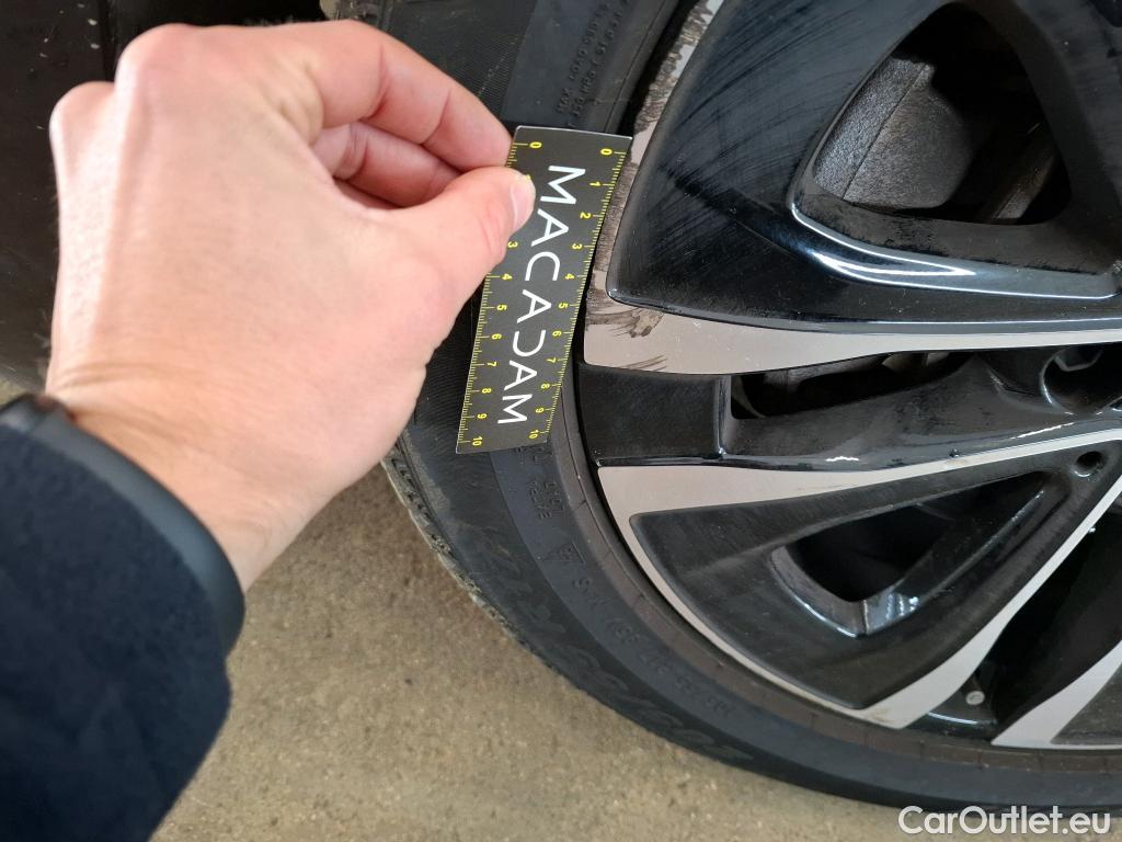  Mercedes  A-Klasse MERCEDES-BENZ Classe A Compact / 2022 / 5P / Berline A 200 Business Line 7G-DCT #16