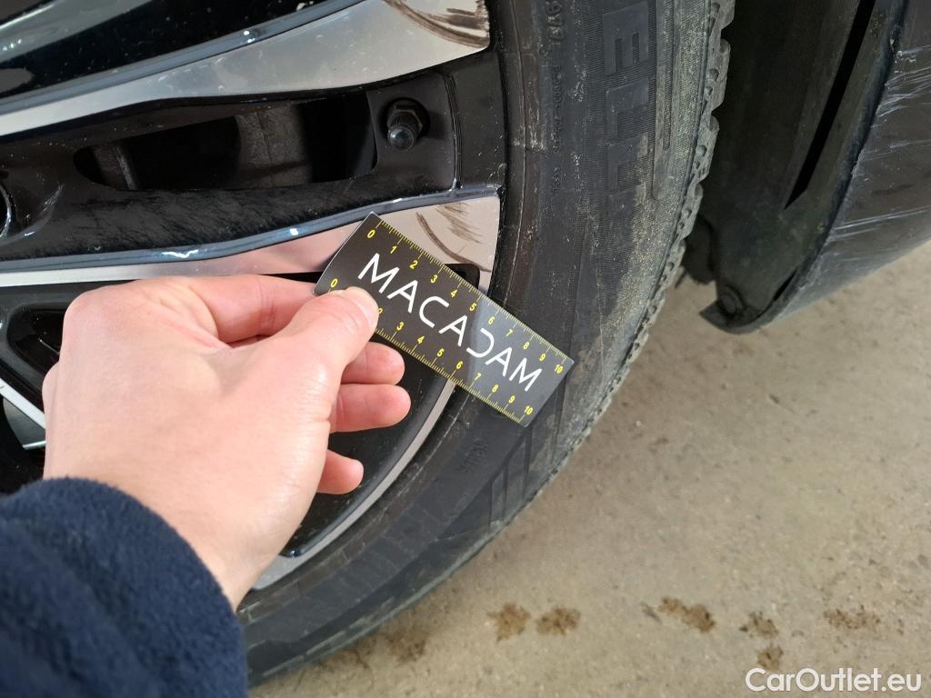  Mercedes  A-Klasse MERCEDES-BENZ Classe A Compact / 2022 / 5P / Berline A 200 Business Line 7G-DCT #21