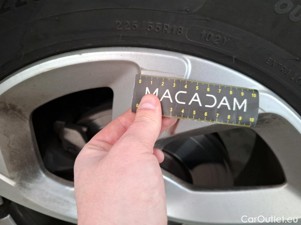  Citroen  C5 CITROEN  Aircross / 2022 / 5P / SUV PureTech 130 S&S EAT8 Feel #9