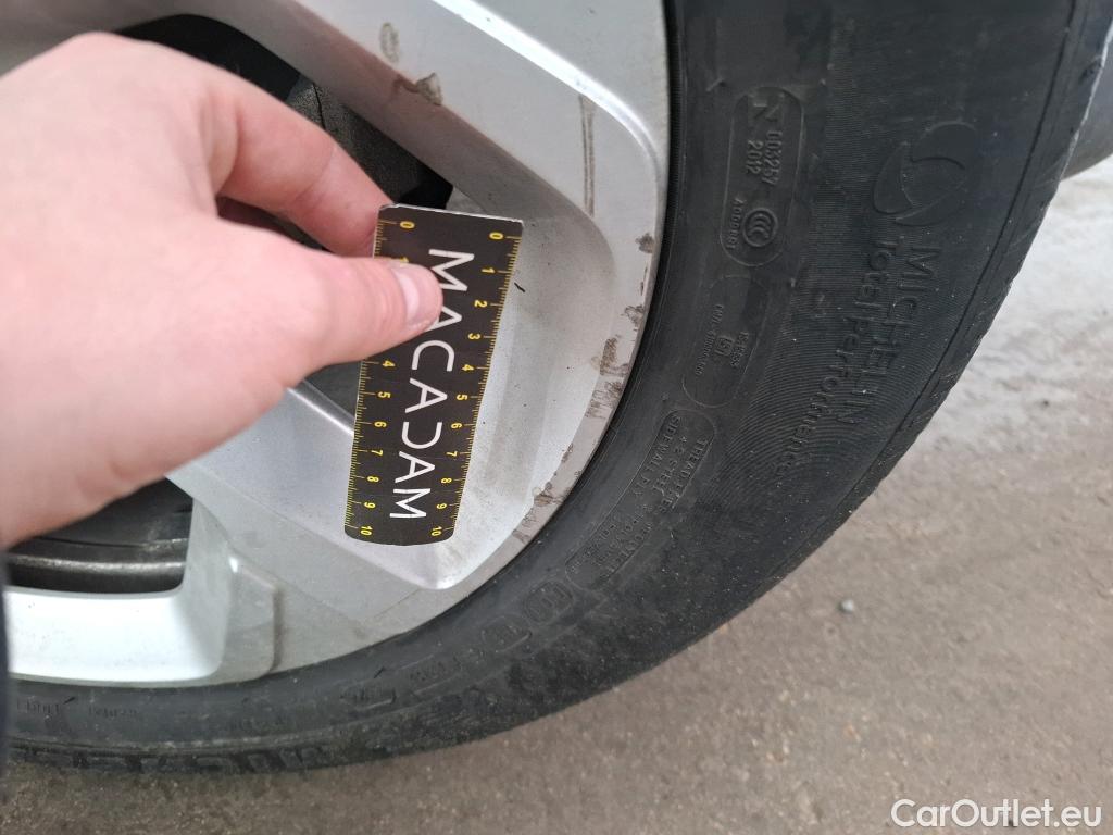  Citroen  C5 CITROEN  Aircross / 2022 / 5P / SUV PureTech 130 S&S EAT8 Feel #23