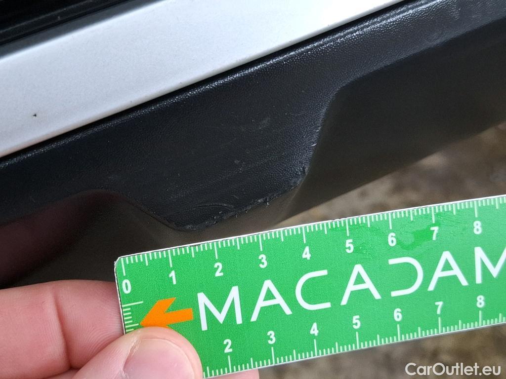  DS  DS7 DS DS 7 Crossback / 2017 / 5P / SUV E-TENSE 4x4 300 Louvre(SL) #50