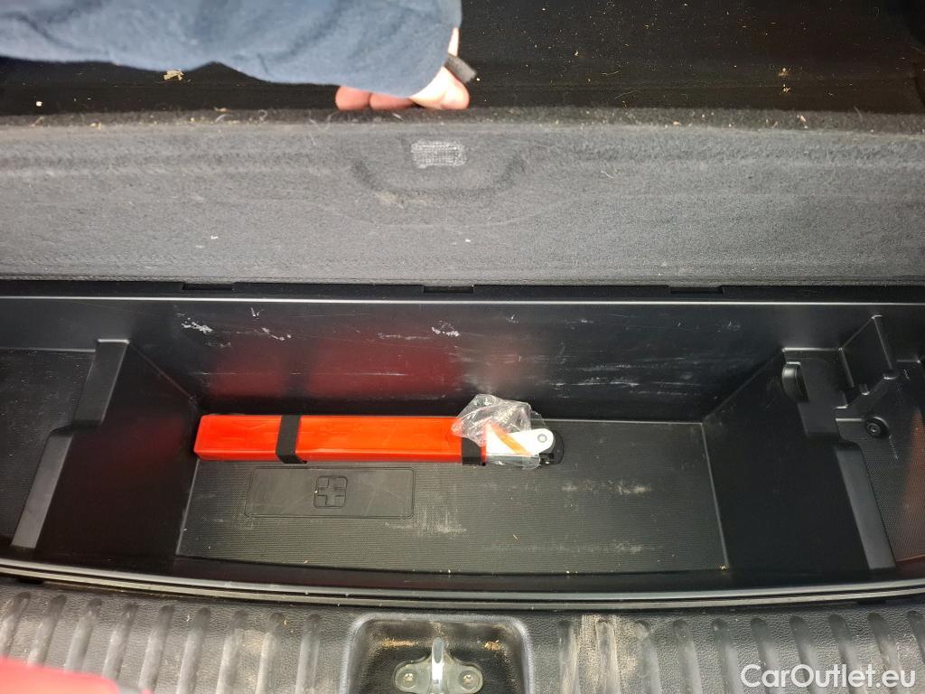  KIA  Cee'd Ceed Sportswagon Active 1.5 T-GDI 160CV BVM6 E6d #17