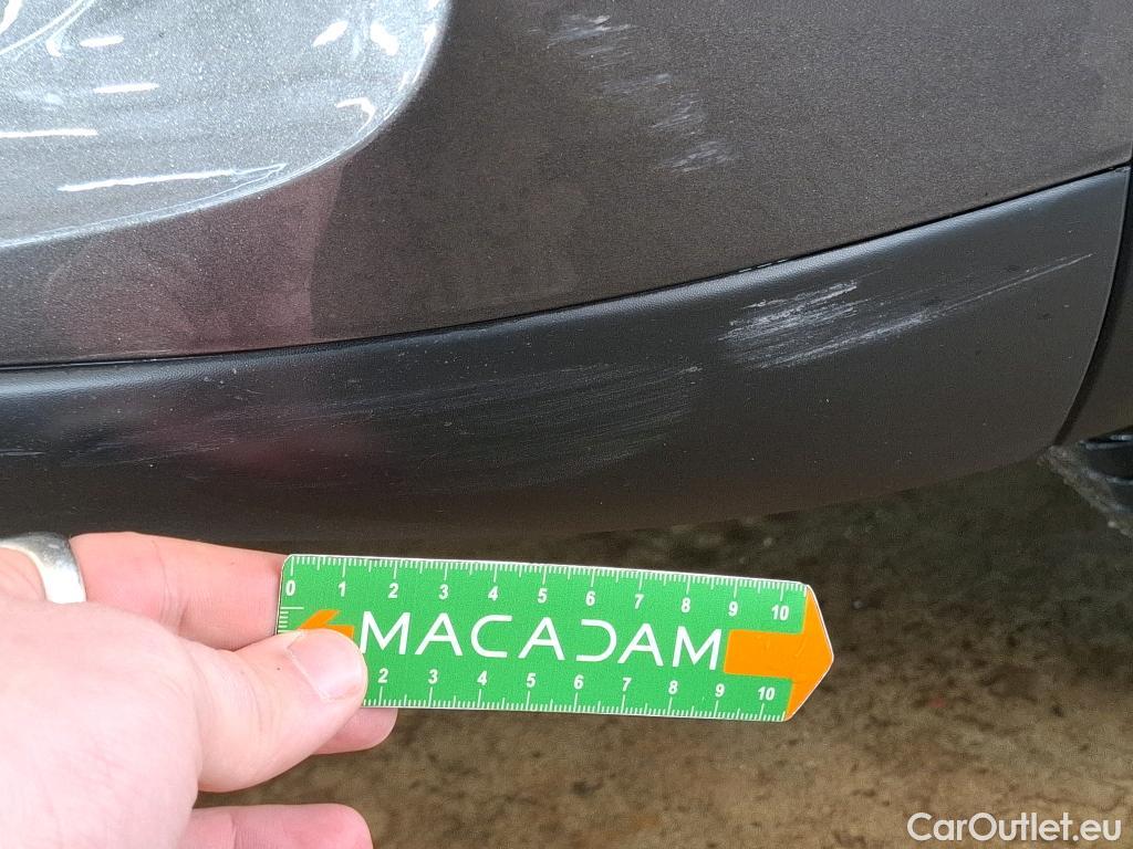  DS  DS7 DS DS 7 Crossback / 2017 / 5P / SUV E-TENSE 4x4 300 Louvre(SL) #47