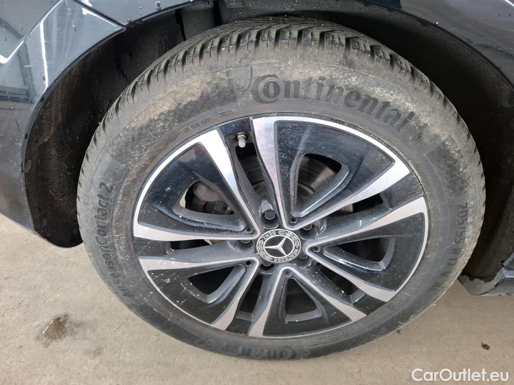  Mercedes  A-Klasse MERCEDES-BENZ Classe A Compact / 2022 / 5P / Berline A 200 Business Line 7G-DCT #34