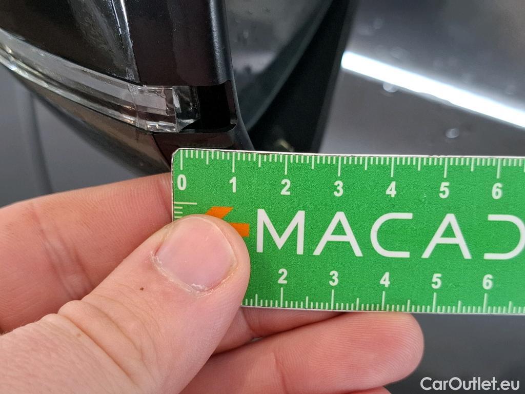  DS  DS7 DS DS 7 Crossback / 2017 / 5P / SUV E-TENSE 4x4 300 Louvre(SL) #15