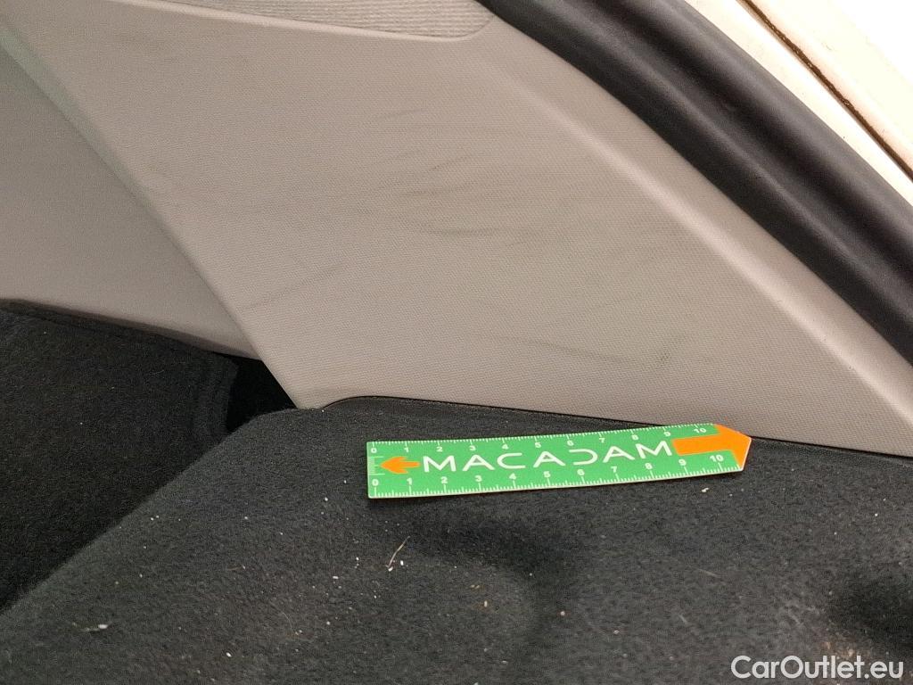  Citroen  C3  Société Feel 1.5 BlueHDI 100CV BVM5 E6dT #50