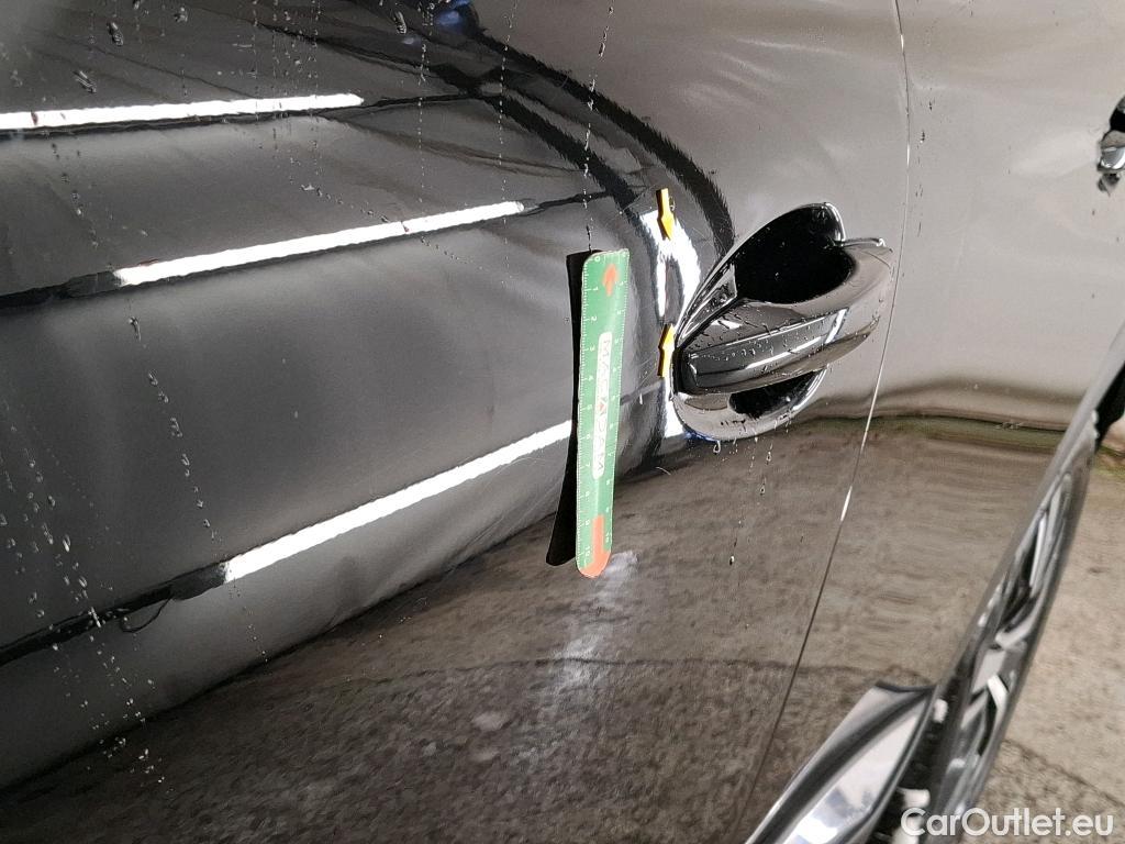  Peugeot  3008 PEUGEOT  / 2016 / 5P / SUV BlueHDi 130 S&S EAT8 ALLURE #20