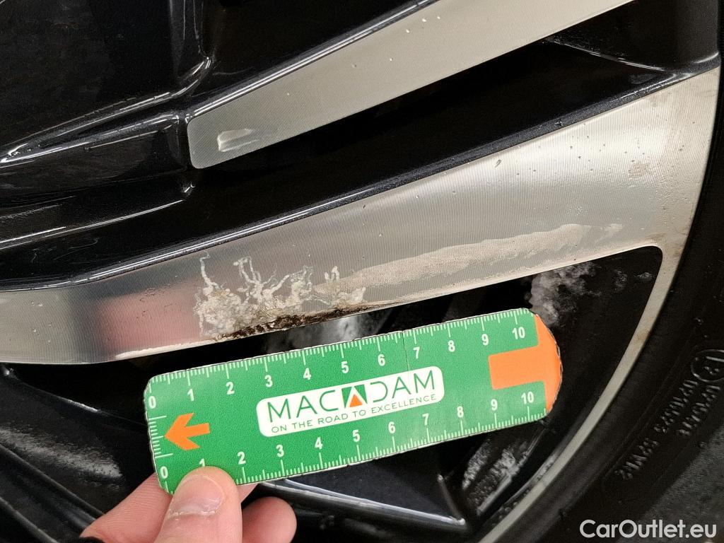  Peugeot  3008 PEUGEOT  / 2016 / 5P / SUV BlueHDi 130 S&S EAT8 ALLURE #10