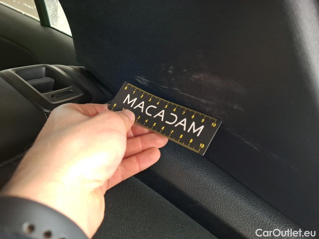  Mercedes  A-Klasse MERCEDES-BENZ Classe A Compact / 2022 / 5P / Berline A 200 Business Line 7G-DCT #23