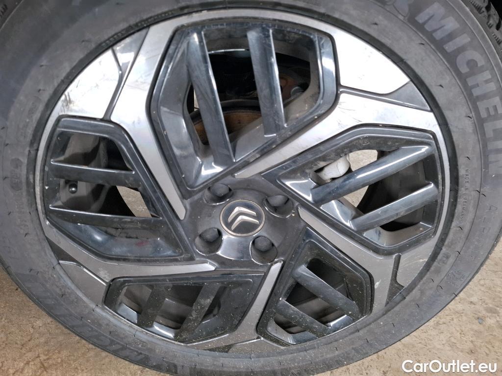  Citroen  C4  Berline Shine 1.2 PureTech 130CV BVA8 E6d #13