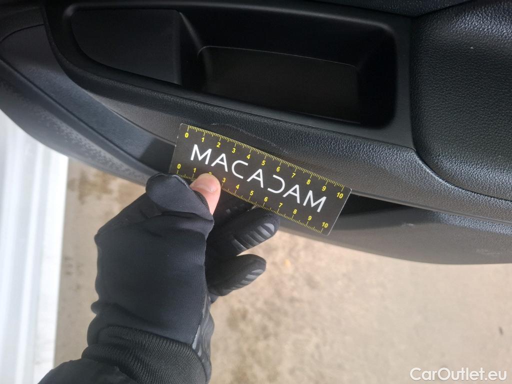  Skoda  Fabia SKODA  / 2021 / 5P / Berline 1.0 MPI 80 Active #13