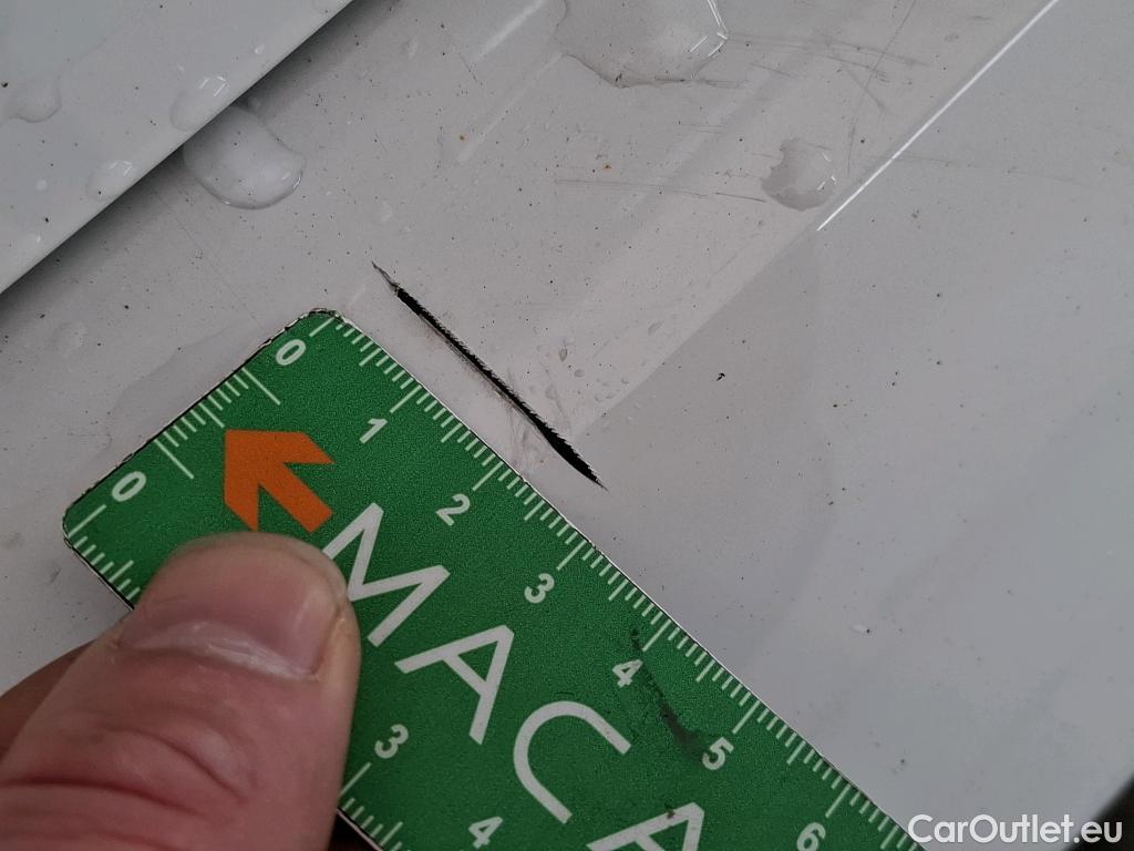  Peugeot  208  Allure Business 1.2 PureTech 100CV BVM6 E6d #5